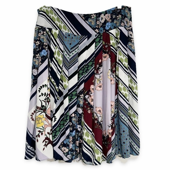 Tory Burch | Printed Pleated Skirt Silk Floral Knee Length Size 12 - Picture 5 of 12